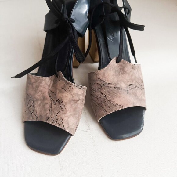 Rachel Comey Melrose Sandals w Wood Heel  7 - Picture 4 of 8